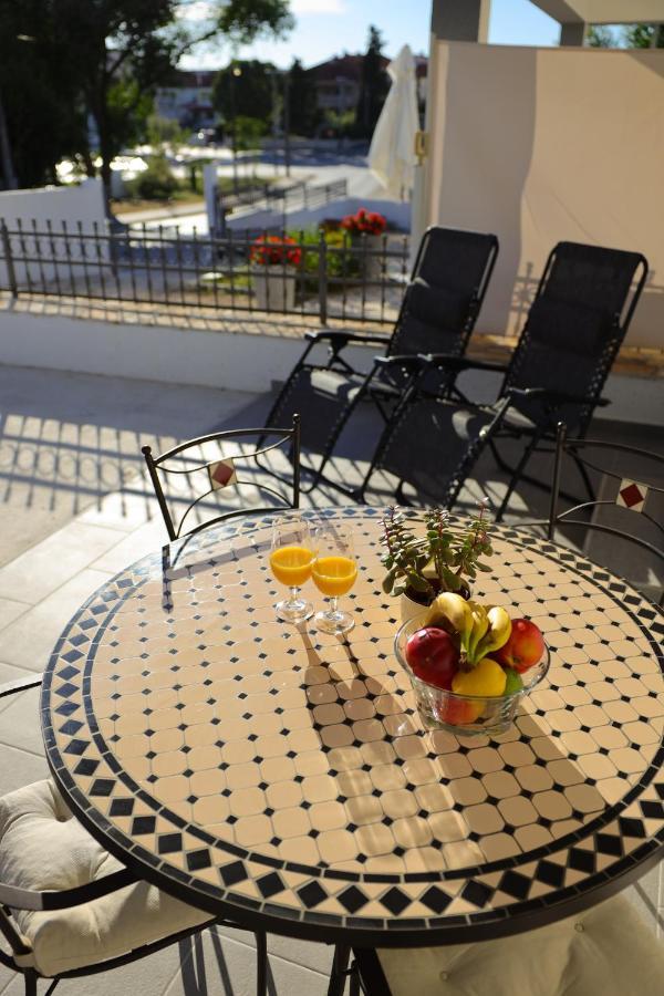 Pavle'S Apartment Zadar Exterior photo